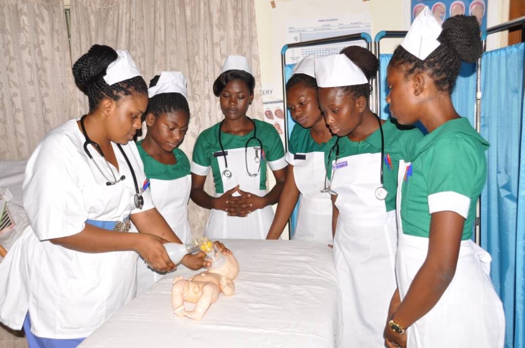 How To Become An Auxiliary Nurse In Nigeria Public Health